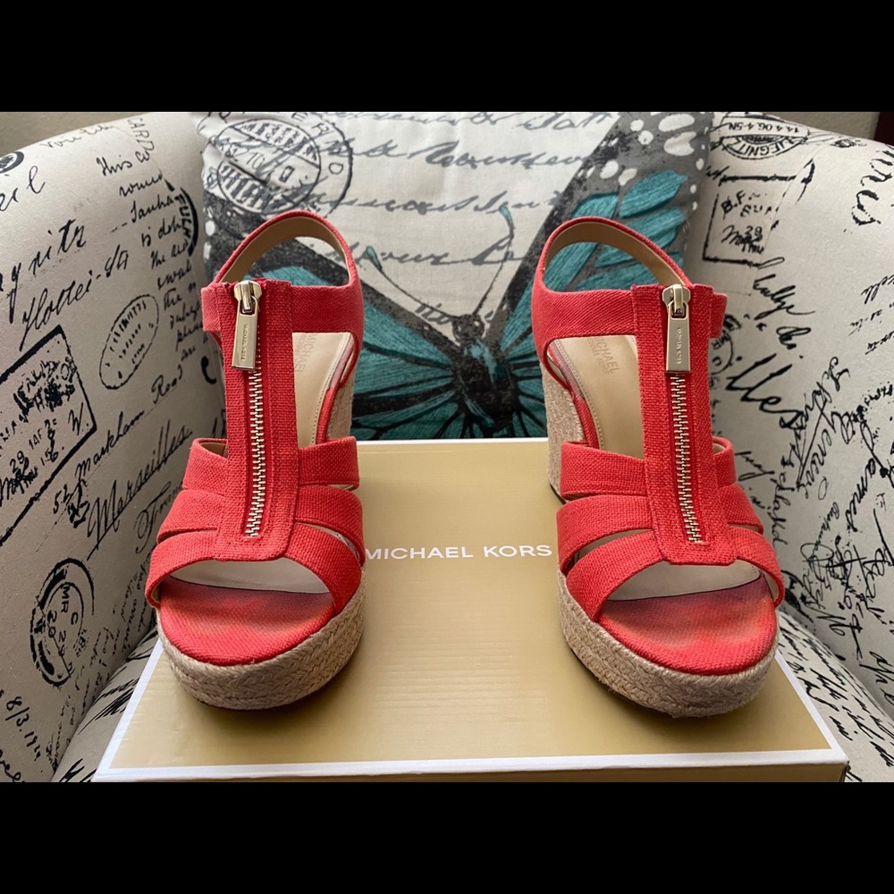 BERKLEY ESPADRILLE WEDGE SANDAL